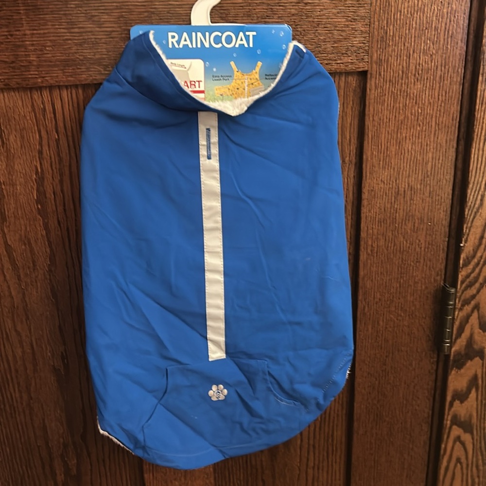 NWT! Free Country Dog Raincoat size M